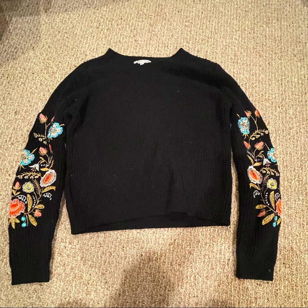 WOVEN HEARTS BLACK EMBROIDERED SWEATER